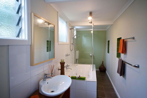 Healesville Apartments - Kawana Tourism 19