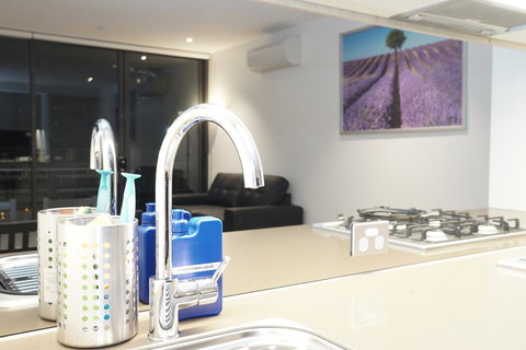 Auzzie Apartments Docklands, Melbourne - Kawana Tourism 5