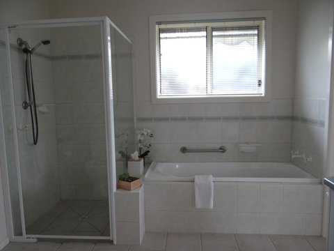 Horsham Central Stay - Kawana Tourism 7