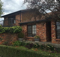 Bricks and Roses - Kawana Tourism
