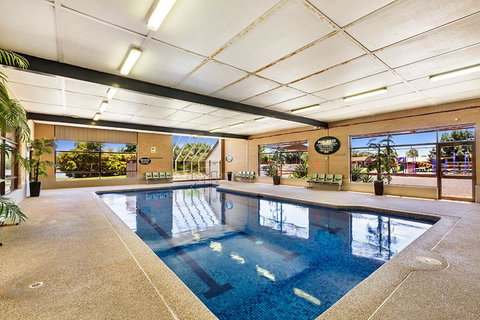 Lakeside Country Club - Kawana Tourism 2