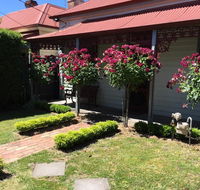 Airleigh-Rose Cottage - Kawana Tourism