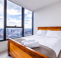 The Vision Apartment - Unbeatable Skyline View - Kawana Tourism