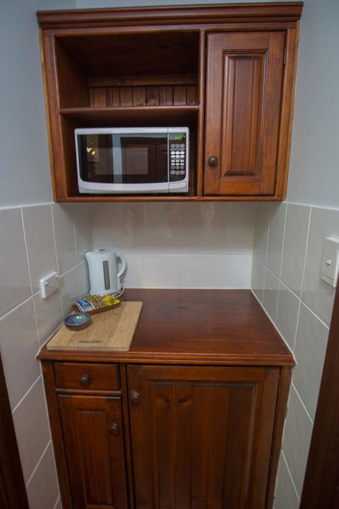 Debbie\'s Place - Kawana Tourism 35