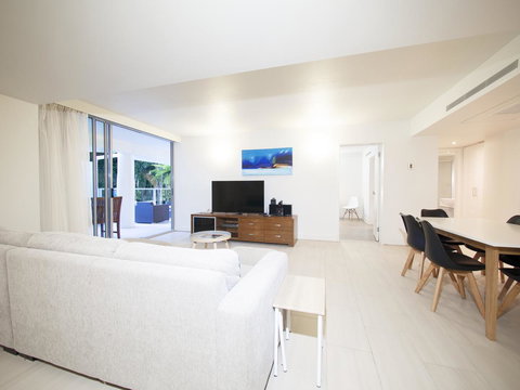 Drift Palm Cove - Kawana Tourism 2