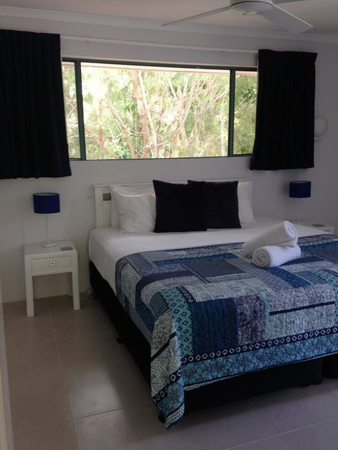 Chez Noosa Resort Motel - Kawana Tourism 20
