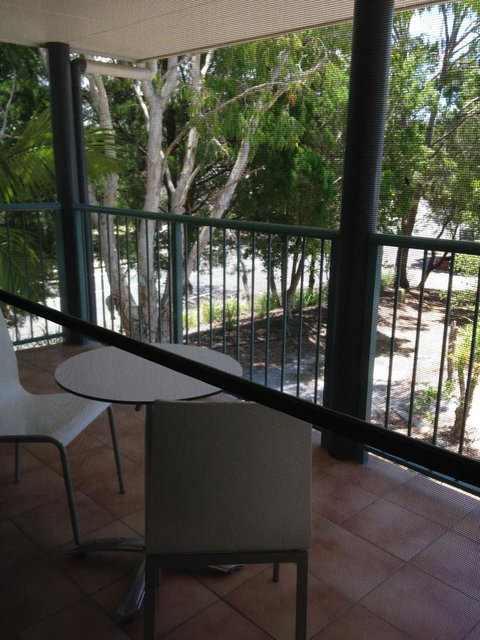 Chez Noosa Resort Motel - Kawana Tourism 8