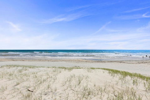 Coloured Sands - Rainbow Beach Resort - 5 Mins To Beach - Kawana Tourism 24