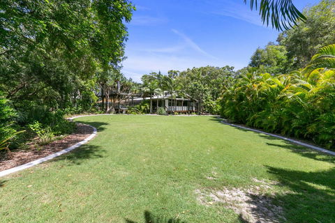Coloured Sands - Rainbow Beach Resort - 5 Mins To Beach - Kawana Tourism 21