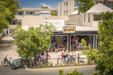 10 Hastings Street Motel - Kawana Tourism 8