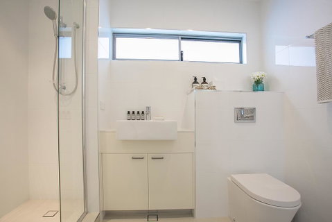 10 Hastings Street Motel - Kawana Tourism 4