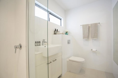 10 Hastings Street Motel - Kawana Tourism 19