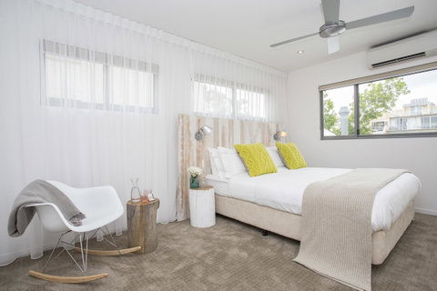 10 Hastings Street Motel - Kawana Tourism 2