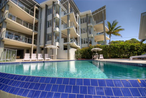 Rainbow Ocean Palms Resort - Kawana Tourism 18