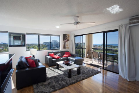 The Mirage Resort Alexandra Headland - Kawana Tourism 15
