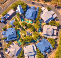 Edge on Beaches - Kawana Tourism