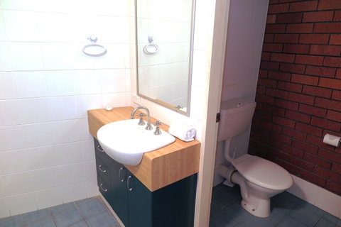 Northpoint Holiday Apartments - Kawana Tourism 17