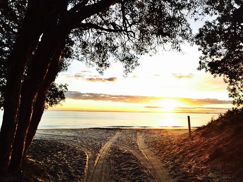 Castaways Moreton Island - Kawana Tourism 21