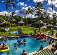 Nomads Airlie Beach - Kawana Tourism
