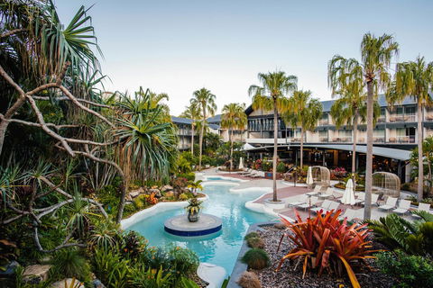 Mantra Club Croc - Kawana Tourism 43