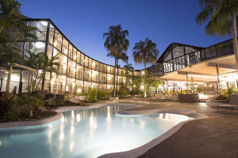 Mantra Club Croc - Kawana Tourism 7