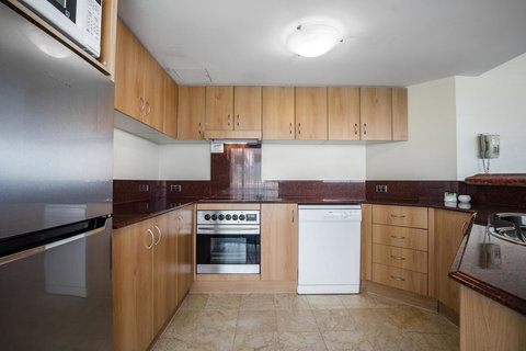 Landmark Resort - Kawana Tourism 5