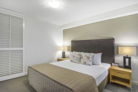 Mantra Mooloolaba Beach - Kawana Tourism 12