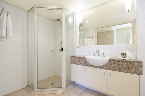 Mowbray By The Sea - Kawana Tourism 27