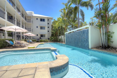 Mowbray By The Sea - Kawana Tourism 1
