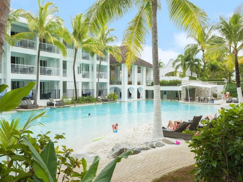 Beach Club Port Douglas Luxury Apartments - Kawana Tourism 0