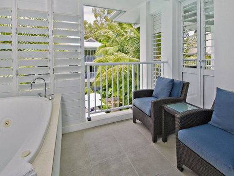 Beach Club Port Douglas Luxury Apartments - Kawana Tourism 5