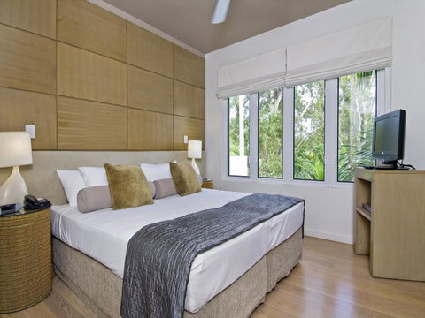 Beach Club Port Douglas Luxury Apartments - Kawana Tourism 10