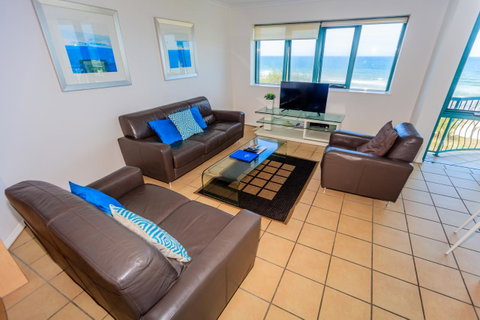Grand Palais Boolarong Beachside Apartments - Kawana Tourism 26