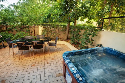 Nautilus Resort Mooloolaba - Kawana Tourism 5