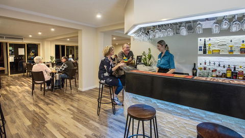The Beach Motel Hervey Bay - Kawana Tourism 19