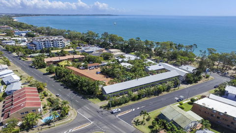 The Beach Motel Hervey Bay - Kawana Tourism 40