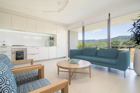 Pool Resort Port Douglas - Kawana Tourism 13