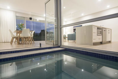 Pool Resort Port Douglas - Kawana Tourism 36