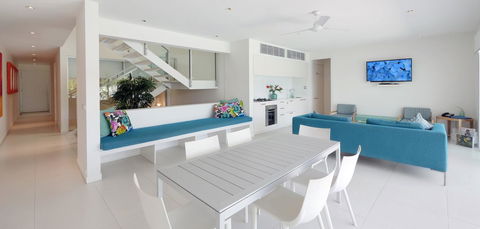 Pool Resort Port Douglas - Kawana Tourism 6