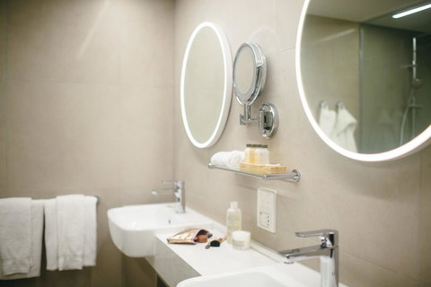 Pacific Hotel Cairns - Kawana Tourism 27