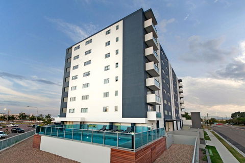 Allure Hotel & Apartments - Kawana Tourism 1