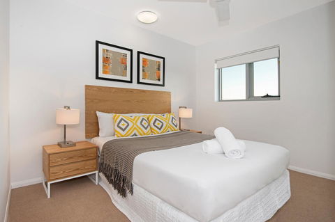 Allure Hotel & Apartments - Kawana Tourism 9