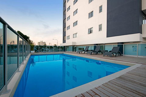 Allure Hotel & Apartments - Kawana Tourism 2