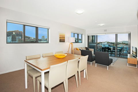 Allure Hotel & Apartments - Kawana Tourism 7