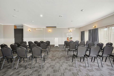 Econo Lodge Toowoomba Motel & Events Centre - Kawana Tourism 6