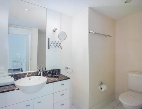 Circle Luxury Holidays - Kawana Tourism 1