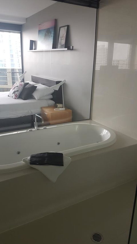 Circle Luxury Holidays - Kawana Tourism 17