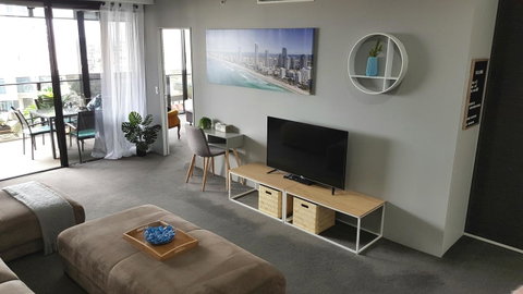 Circle Luxury Holidays - Kawana Tourism 15