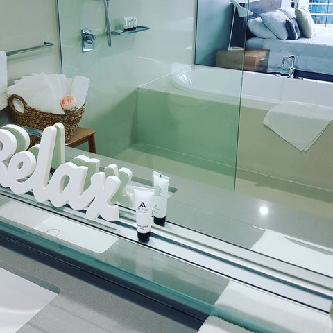 Circle Luxury Holidays - Kawana Tourism 24
