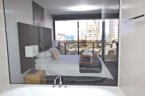 Circle Luxury Holidays - Kawana Tourism 5